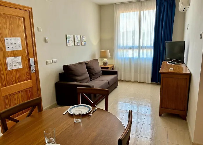 Aparthotel Bahia Pinosol