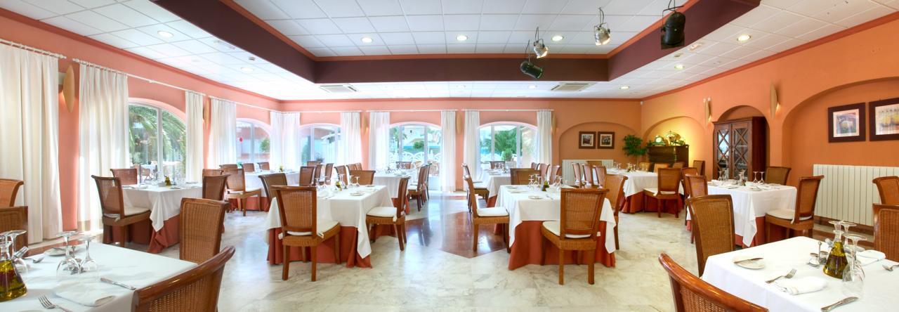 Aparthotel Bahia Pinosol 4*